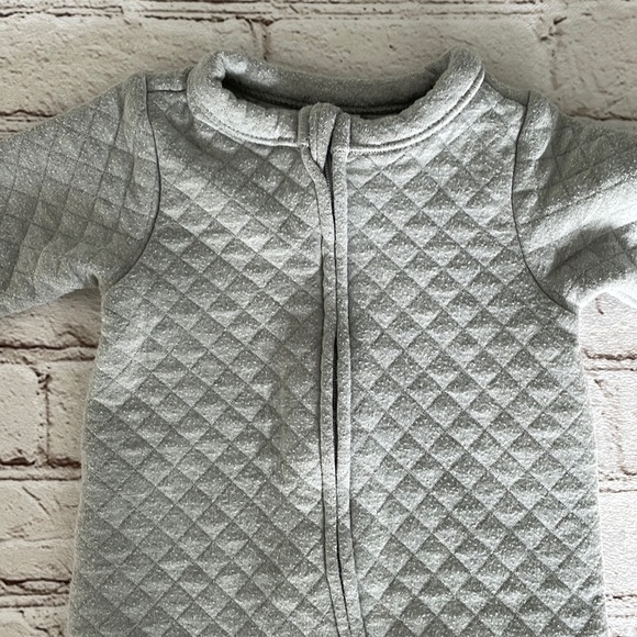 Old Navy Quilted Zip Footies 0-3 Months - Picture 2 of 3